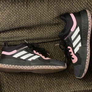 Adidas Black / Pink Dog Paw Pattern